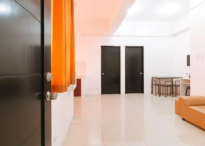 Reddoorz @ Jardin Lrt Tayuman Hotel