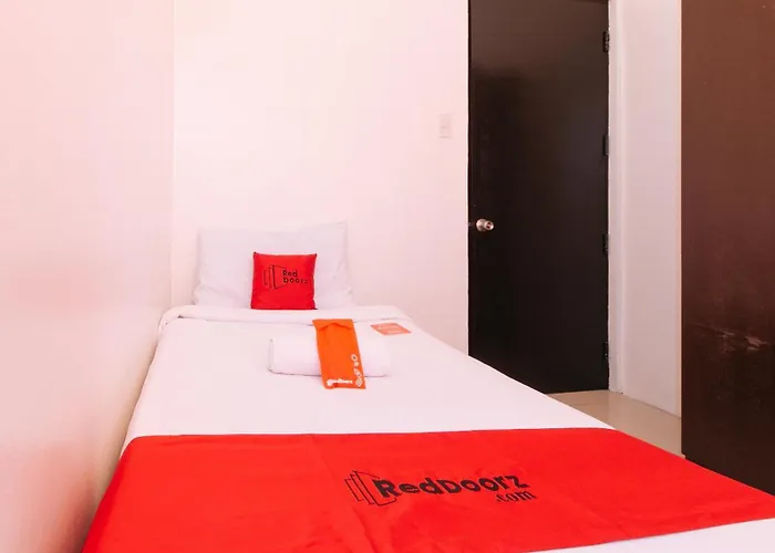 Reddoorz @ Jardin Lrt Tayuman 2* Manila