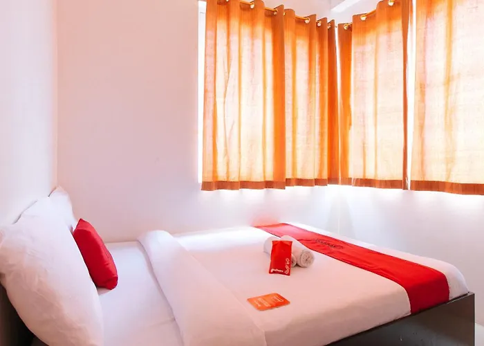 Reddoorz @ Jardin Lrt Tayuman Hotel 2*